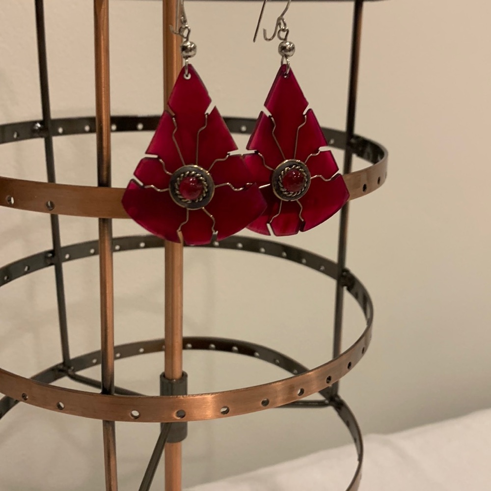Pink earring from Peru